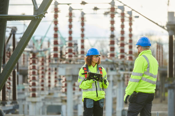 Best Emergency Electrical Repair  in Alturas, FL